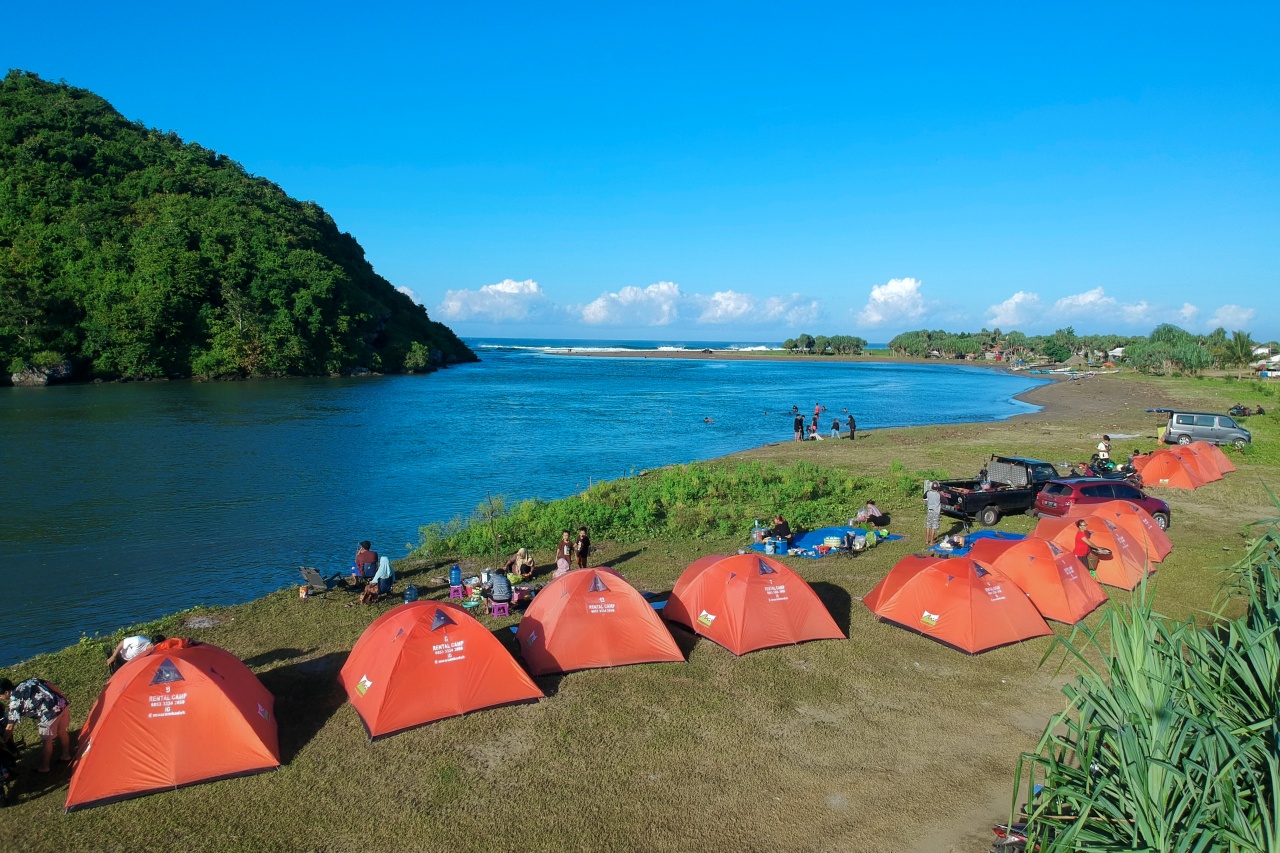 pulau merah